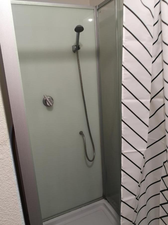 F1 1Er Etage 3 Personnes Apartment Aubenas Exterior photo